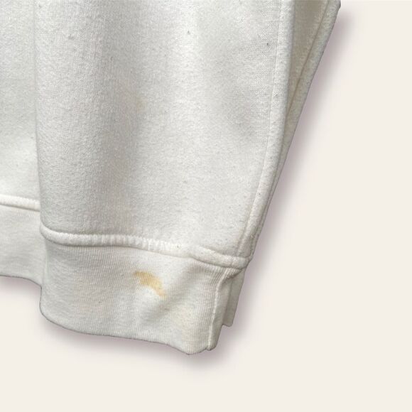 Vintage Off-White Crewneck Sweatshirt, Floral Embroidery, Notch Neck, Comfy - Picture 7 of 8